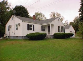 239 Sutton Dr, Windsor Locks, CT 06096