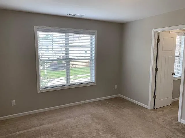 1100 Broadcreek Dr — Photo 15