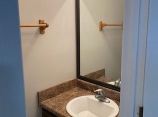 3185 Shadow Walk Ln, Tucker, GA 30084