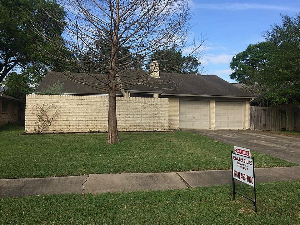 1st image of 4808 Blueberry Hill Dr