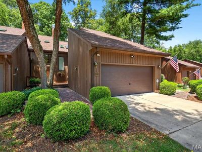 2 Tanewood Ct, Belleville, IL, 62223