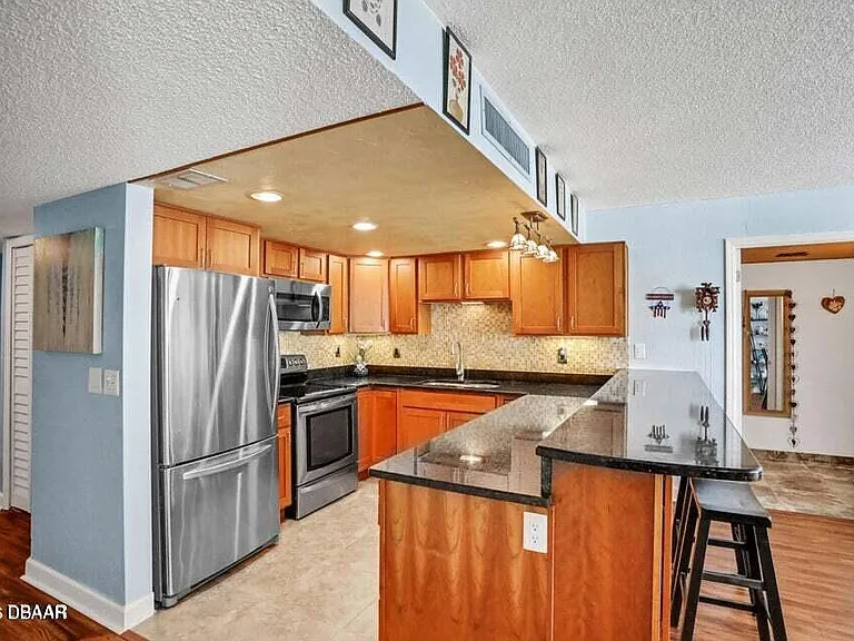 2947 S Atlantic Ave #606 — Photo 2