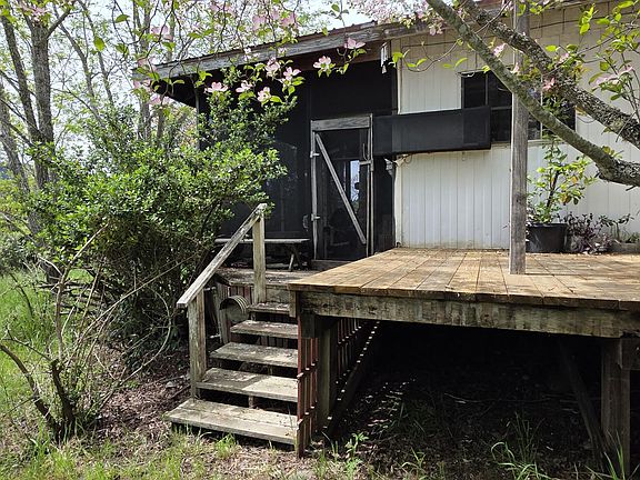 5th image of 725 Old Hindley Ranch Rd