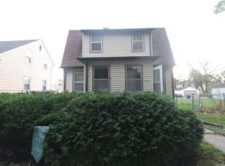 109 S Hazelwood Ave, Davenport, IA 52802