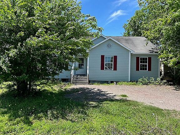 4th image of 319 Avenue C