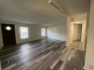 111 Plott Dr, Brunswick, GA 31523