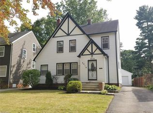 4018 Elmwood Rd, Cleveland Heights, OH 44121
