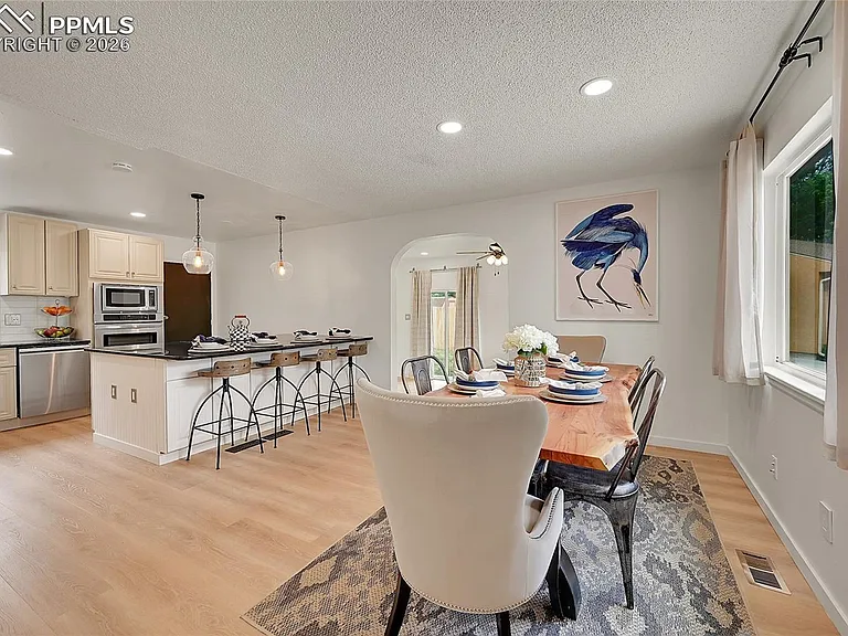239 Tanna Ct — Photo 11
