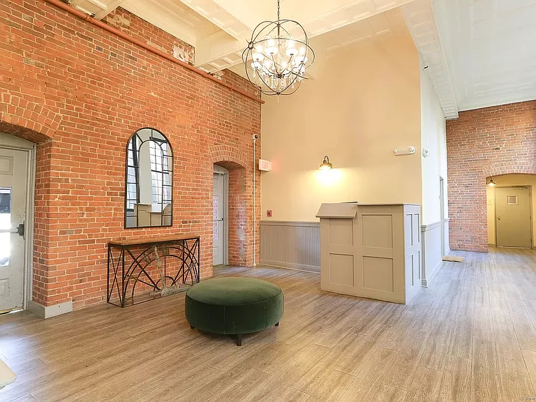 25 Grand St #161 — Photo 2