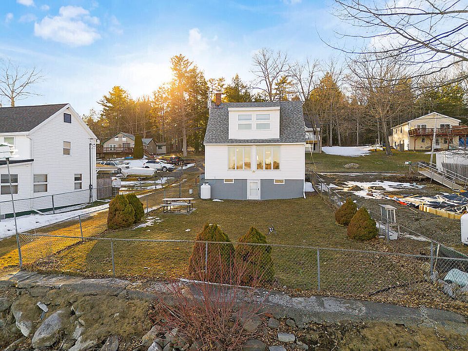 1st image of 109 Luckys Landing Road