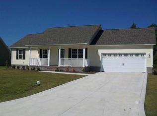 139 Louie Ln, Jacksonville, NC 28540