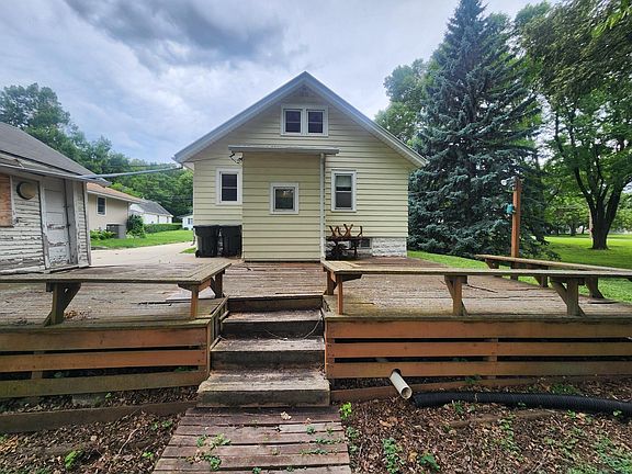 3rd image of 3200 Morgan St