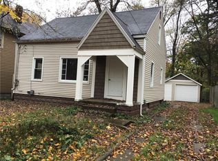 1236 Bellows St, Akron, OH 44301