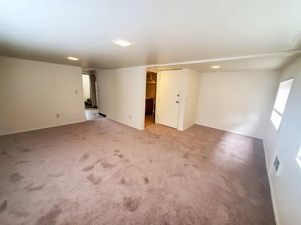 View Terrace, 2423 Rucker Ave APT 9, Everett, WA 98201