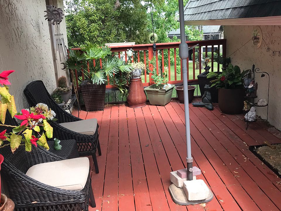 Large private sundeck