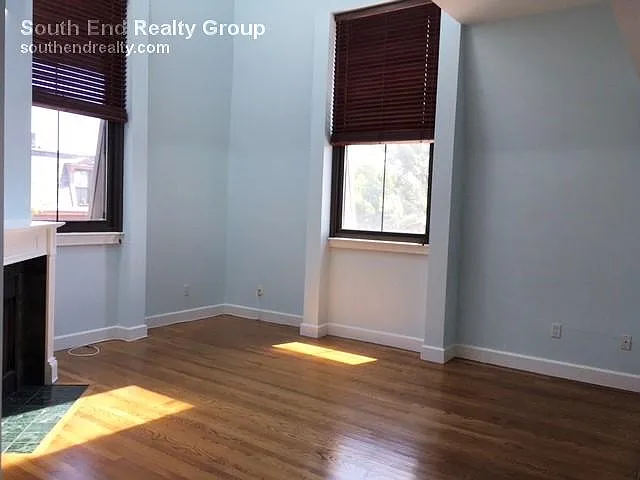 Building Photo - 150 Appleton St #4