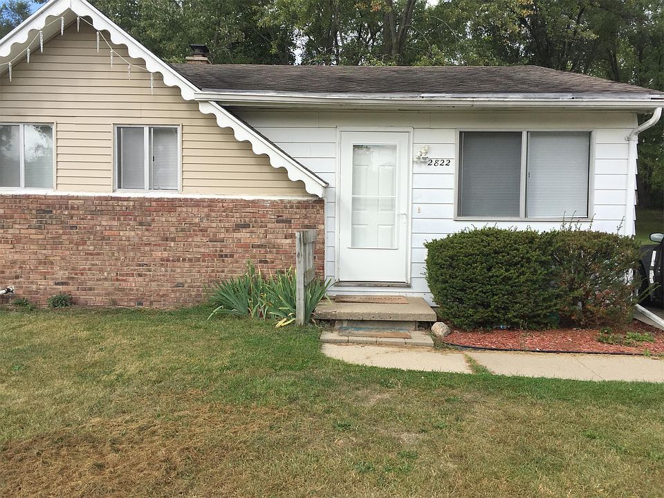 1st image of 2822 Skyway Ln