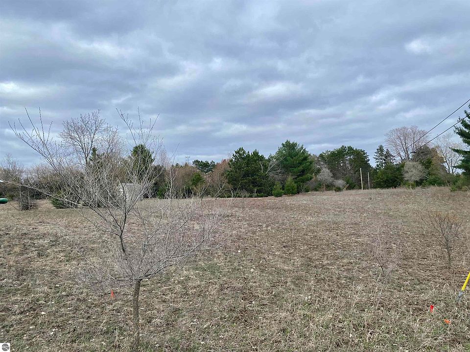 1st image of Stanley Creek Dr Unit 10