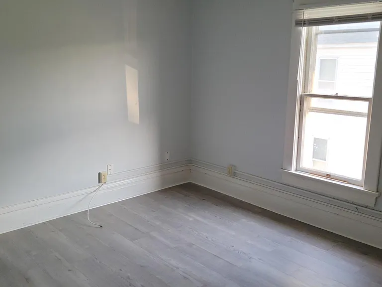 2116 Olive St #3 — Photo 11