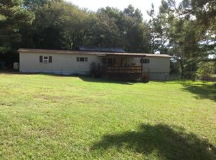 2066 Anderson County Road 422, Palestine, TX 75803