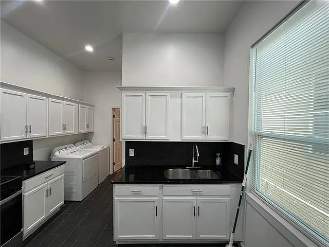 7467 Garfield St — Photo 5