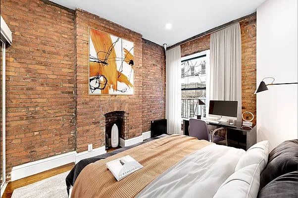 Rented by Compass | media 21