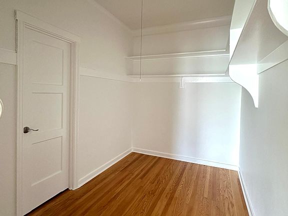 3rd image of 1700 Broadway APT 504