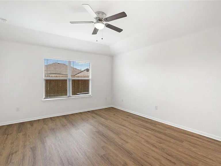 3415 Tilmon Ln — Photo 12