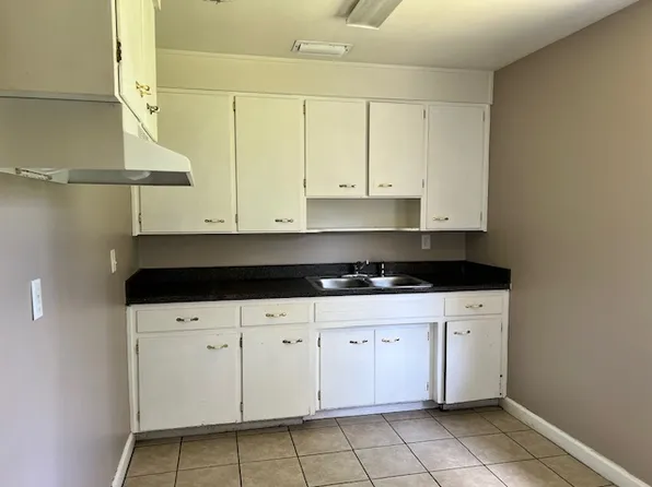 421 Oppitz Ln, Lakeland, FL 33803