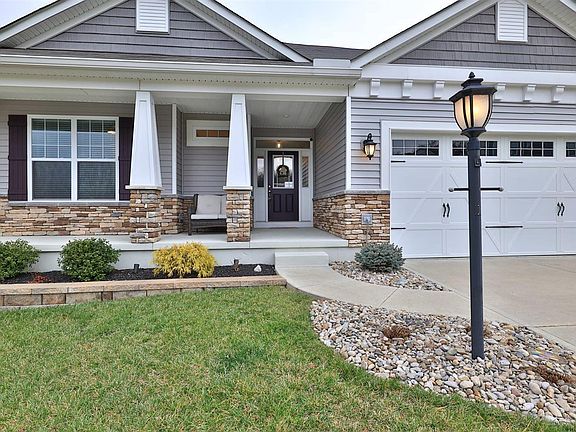 3rd image of 5205 Lower Lake Dr