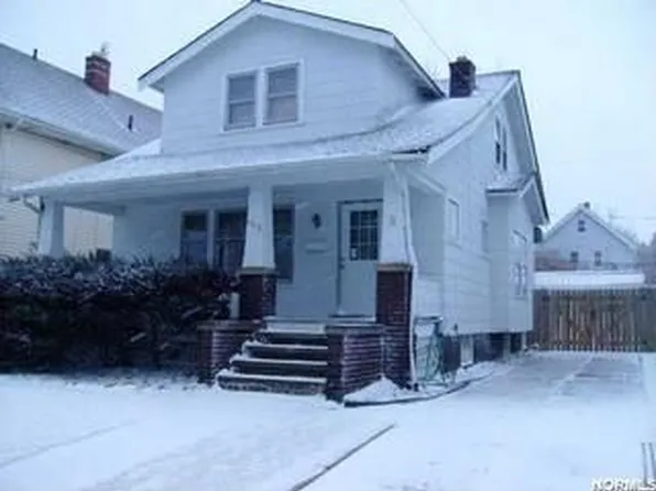 10113 Loretta Ave, Cleveland, OH 44111