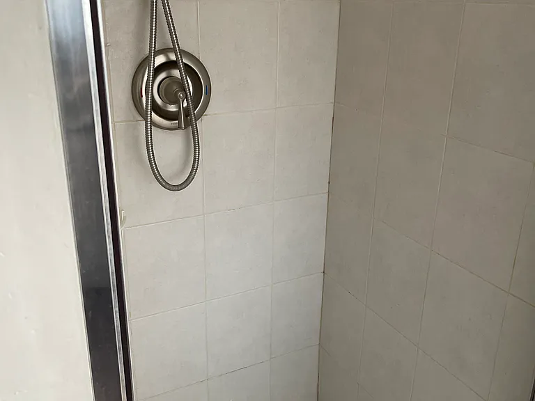 10005 Aviary Dr #2 — Photo 2