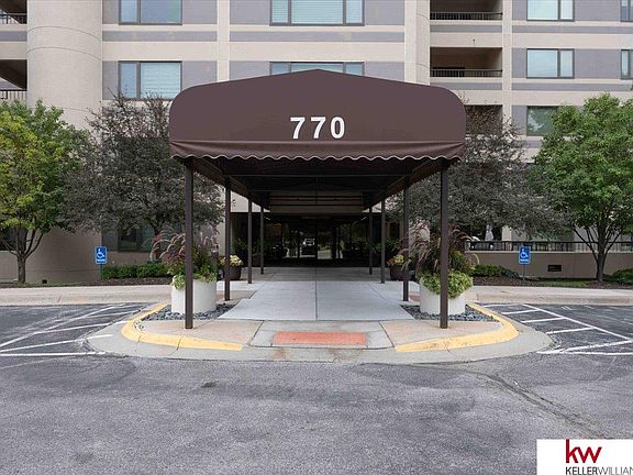 2nd image of 770 N 93rd St APT 4B2
