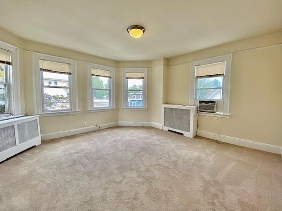 3rd image of 465 Broadway APT 2