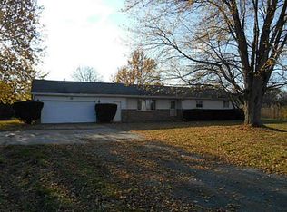 10425 S River Rd, Grand Rapids, OH 43522