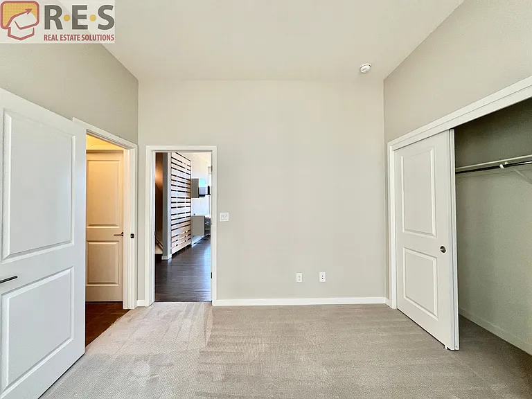 2170 S Josephine St #2 — Photo 7