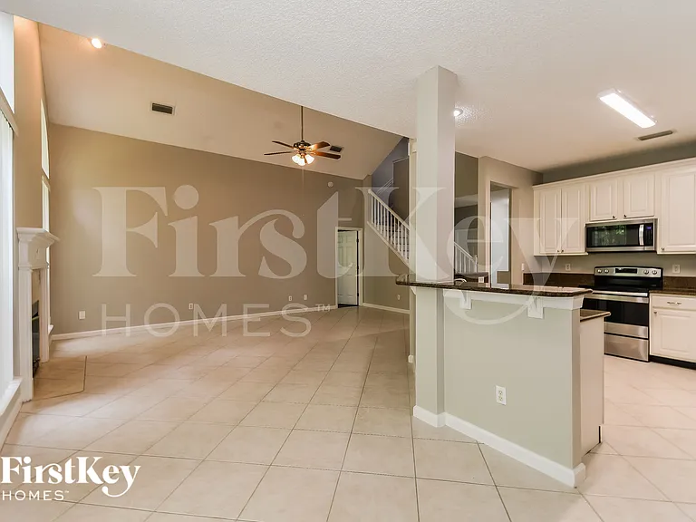 2132 Pebble Creek Ln — Photo 5