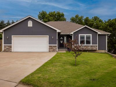 4135 SE Corinth Ct, Tecumseh, KS, 66542
