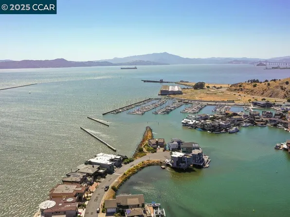 1460 Sandpiper Spit, Richmond, CA 94801