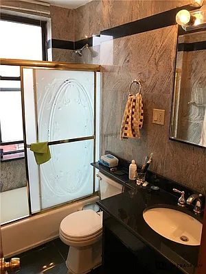 Rented by Batra Group Inc | media 21