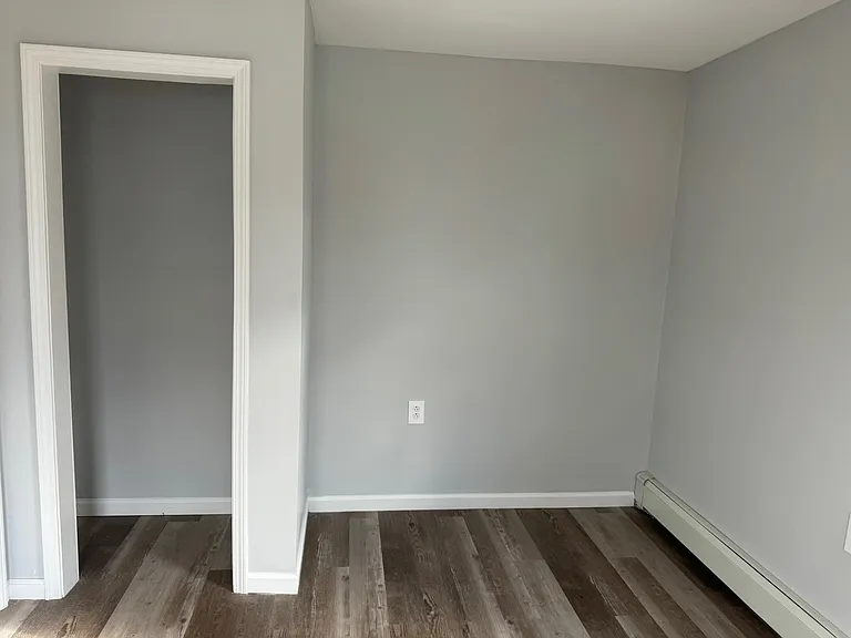 140 N 10th St #2 — Photo 11