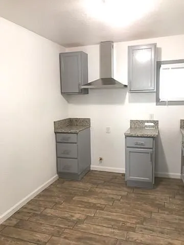 1309 N La Brea Ave #A — Photo 10