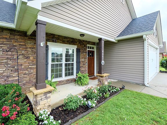 4th image of 4063 McKenzie Ln