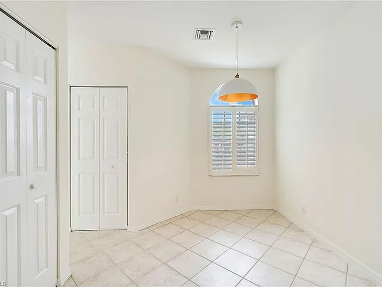 1580 Clermont Dr #L-202 — Photo 14