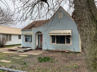 715 W 5th St, Ada, OK 74820