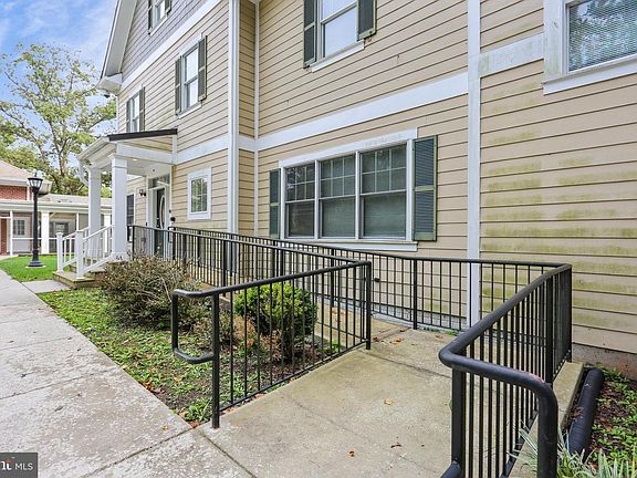 5th image of 17734 Norwood Rd