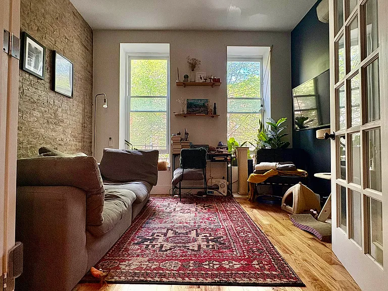 66 Halsey St #2 — Photo 4