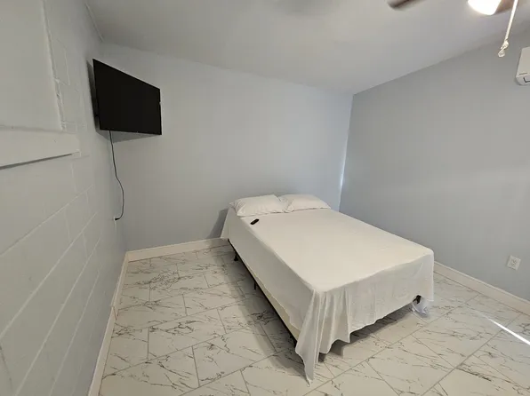 108 S Sunland Dr #C, Sanford, FL 32773
