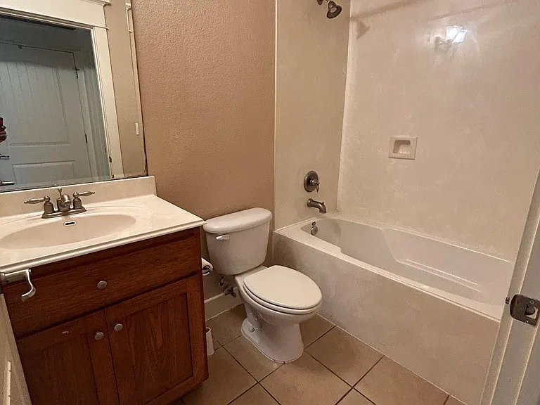 6608 Lantern View Dr #202 — Photo 19