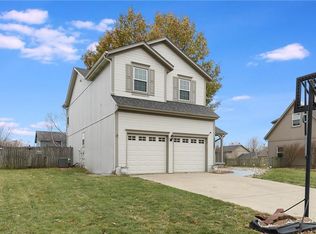 15283 W 147th Dr, Olathe, KS 66062